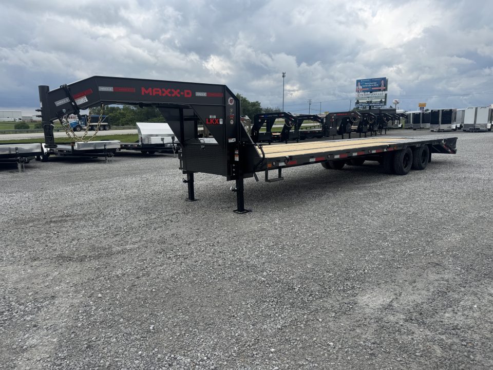 New 2027 MAXX-D LKX 102"x30" Dual Tandem Gooseneck Equipment Trailer