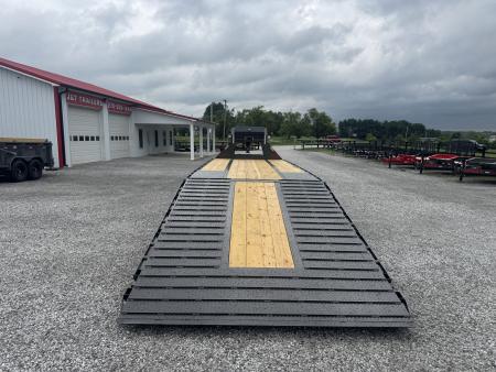 New 2027 MAXX-D YDK 32' Hydraulic Dovetail Gooseneck Equipment Trailer
