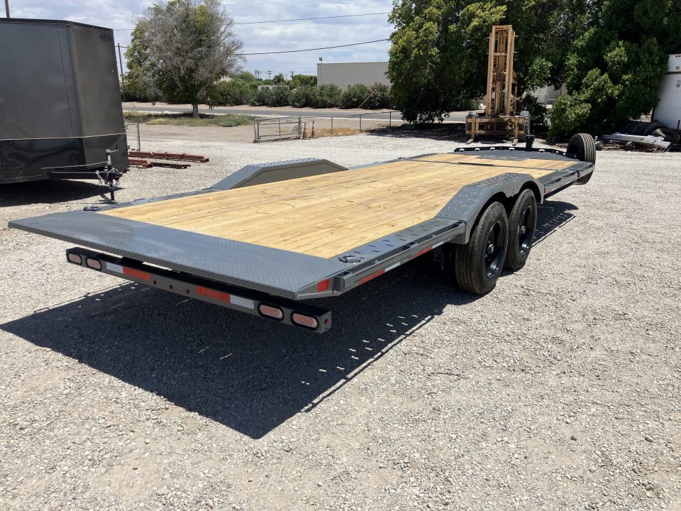 New 2026 Diamond C Trailers HXD207 22x102 Tilt Trailer