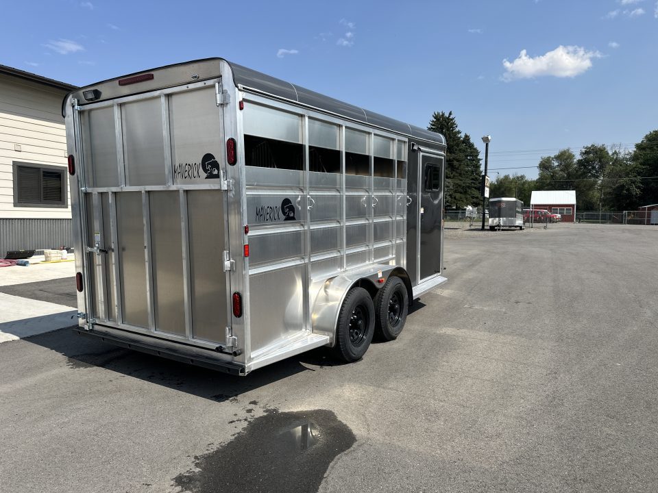 New 2027 Maverick Lite 3 Horse High Side Bumper Pull