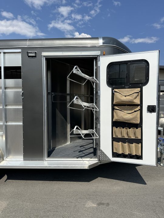 New 2027 Maverick Lite 3 Horse High Side Bumper Pull