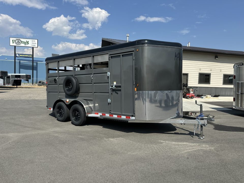New 2027 Maverick 17' Stock Bumper Pull