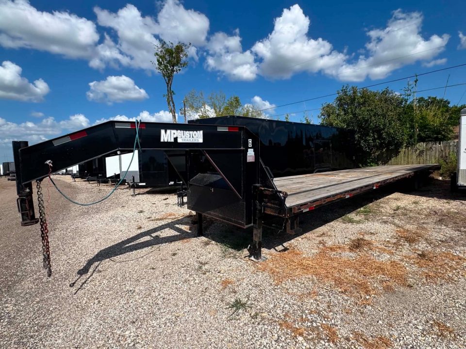 Used USED 2024 MP Custom Trailers 102X40 GOOSENECK DECK OVER Equipment Trailer