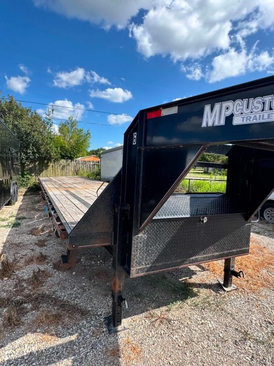 Used USED 2024 MP Custom Trailers 102X40 GOOSENECK DECK OVER Equipment Trailer