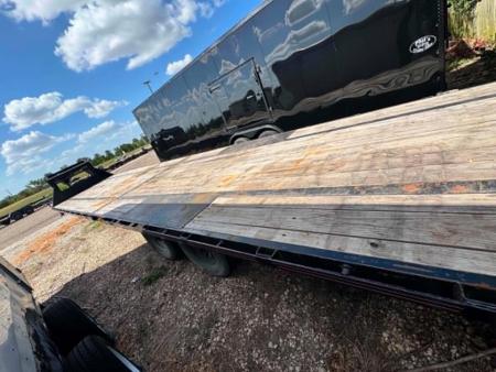 Used USED 2024 MP Custom Trailers 102X40 GOOSENECK DECK OVER Equipment Trailer
