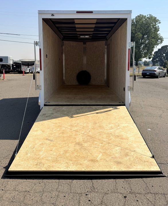 2026 Compass DLX photo 4