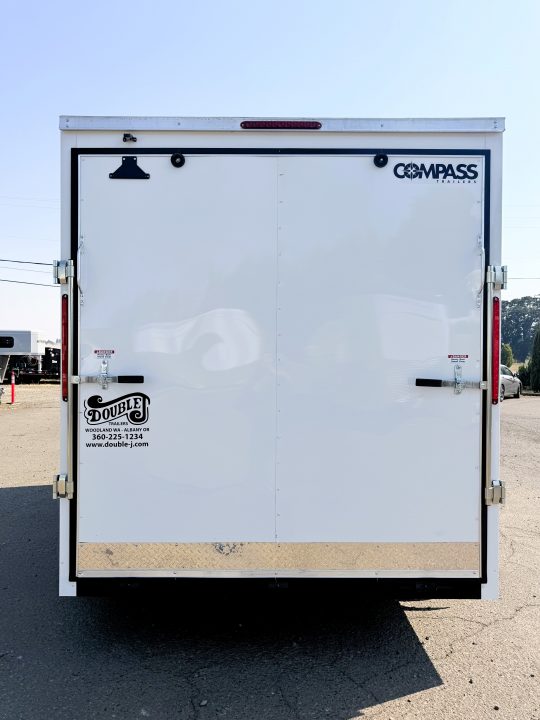 2026 Compass DLX photo 3