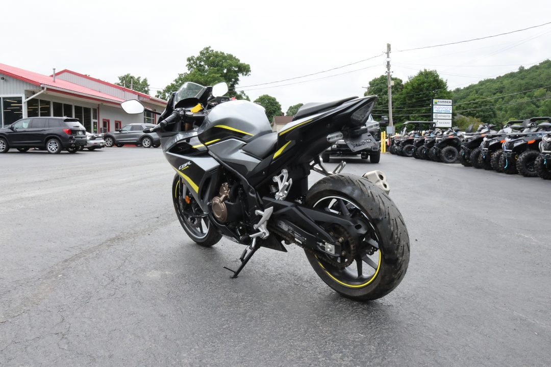 Used 2022 Honda CBR500R ABS Motorcycle