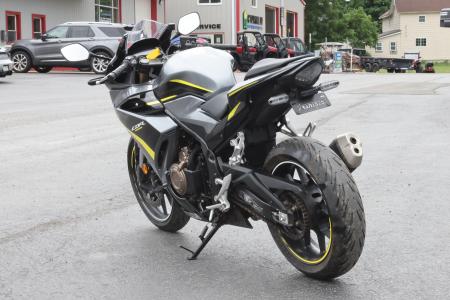 Used 2022 Honda CBR500R ABS Motorcycle