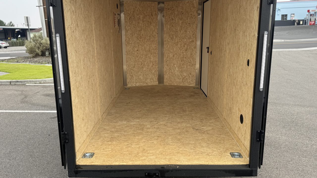 New 2026 Formula Trailers 6 x 12 Traverse Flat Top V-Nose 3k Cargo / Enclosed Trailer