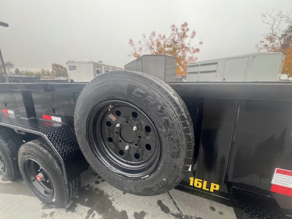 New 2026 Big Tex Trailers 16LP-16-6SIR 7FT X 16FT 17.5K GVW Dump Trailer