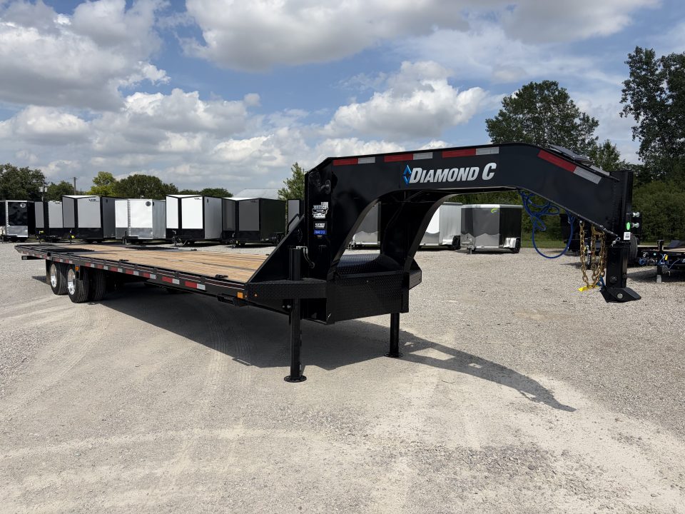 New 2026 Diamond C Trailers FMAX212L35X102HDT (102" X 35') 25.9K (Pacesetter Ed.) Hydraulic Dovetail Flatbed Trailer
