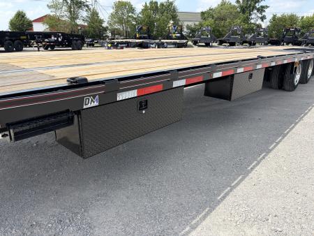 New 2026 Diamond C Trailers FMAX212L35X102HDT (102" X 35') 25.9K (Pacesetter Ed.) Hydraulic Dovetail Flatbed Trailer