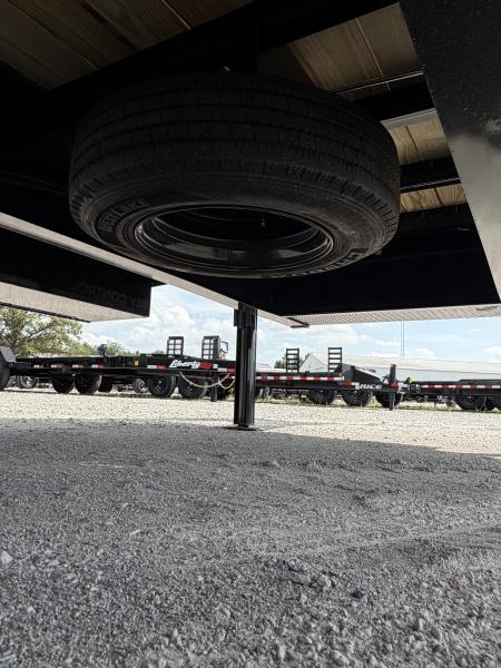 New 2026 Diamond C Trailers FMAX212L35X102HDT (102" X 35') 25.9K (Pacesetter Ed.) Hydraulic Dovetail Flatbed Trailer