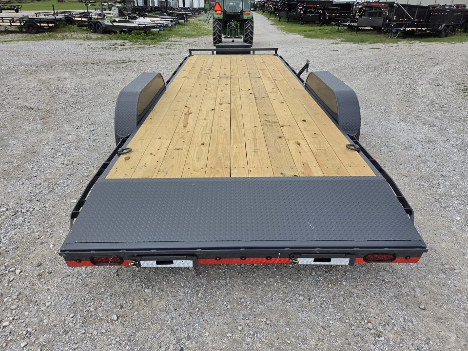 New 2026 Lamar 83X22 TANDEM 10K CAR HAULER W/2' STEEL DOVE SLIDEOUT RAMPS & TOOLBOX