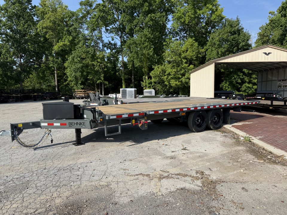 New 2026 Behnke GDF 16K 8X22 DECK OVER TILT Equipment Trailer