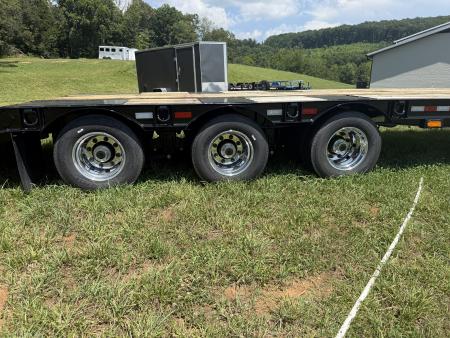New 2026 Behnke FB 8X33 PINLE HYDRAULIC RAMPS ALUM WHEEL WHEEL Equipment Trailer