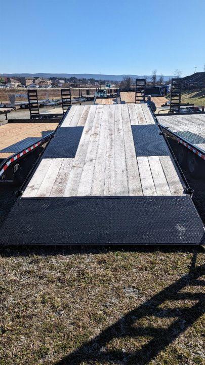 New 2026 CAM Superline 24' (4' Stationary + 20' Tilt) HD Deckover Split Tilt (8K AXLES!)