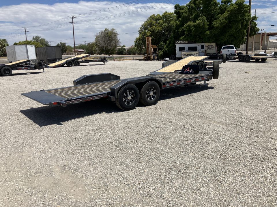 New 2026 Diamond C Trailers HDT 207 22X82 Equipment Trailer