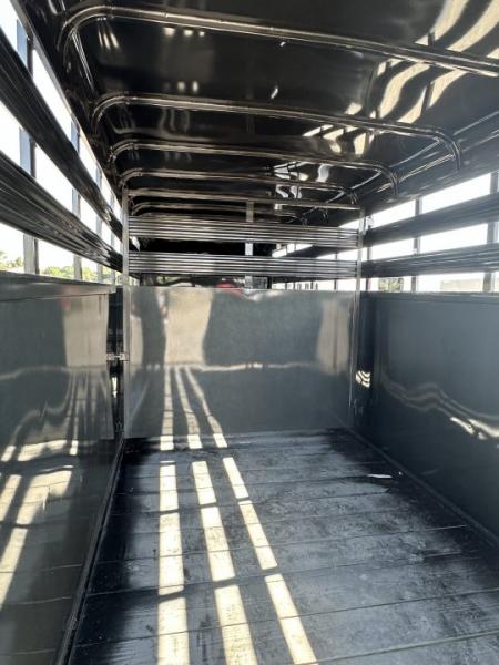 New 2026 Bee 20' GN K&K STOCK TRAILER Stock / Combo Trailer