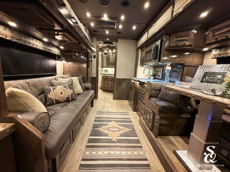 New 2027 Cimarron Trailers Norstar 3 Horse LQ Horse Trailer