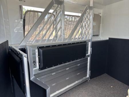 New 2027 Cimarron Trailers Norstar 3 Horse LQ Horse Trailer
