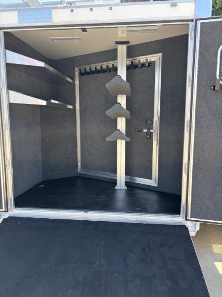 New 2027 Cimarron Trailers Norstar 3 Horse LQ Horse Trailer