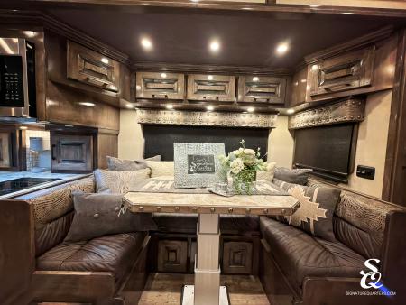 New 2027 Cimarron Trailers Norstar 3 Horse LQ Horse Trailer