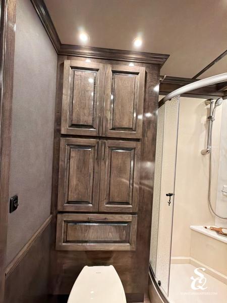 New 2027 Cimarron Trailers Norstar 3 Horse LQ Horse Trailer