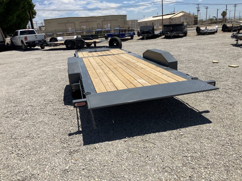 New 2026 Diamond C Trailers HDT 207 22X82 Tilt Trailer