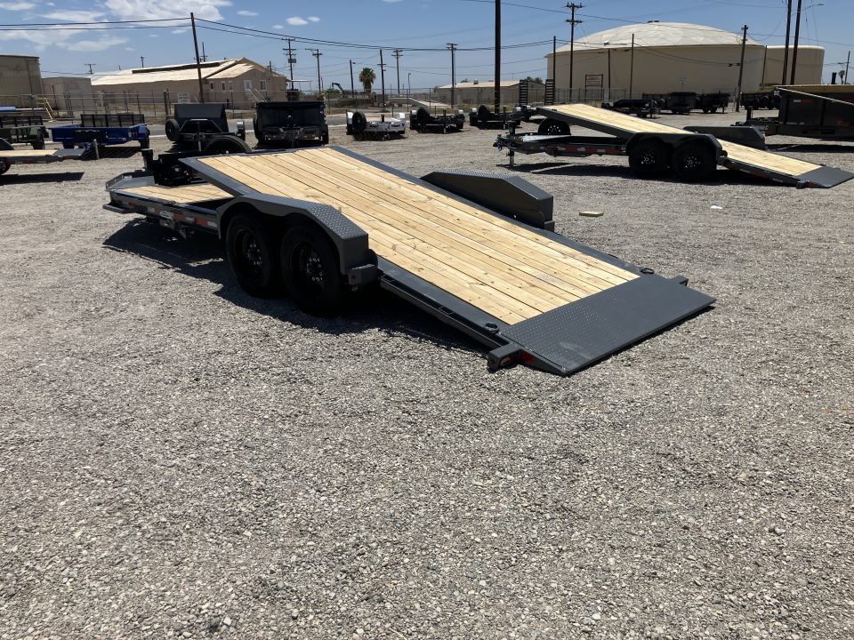 New 2026 Diamond C Trailers HDT 207 22X82 Tilt Trailer