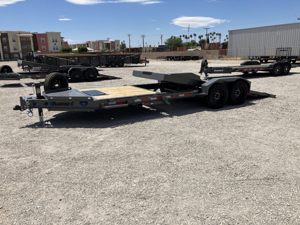 New 2026 Diamond C Trailers HDT 207 22X82 Tilt Trailer
