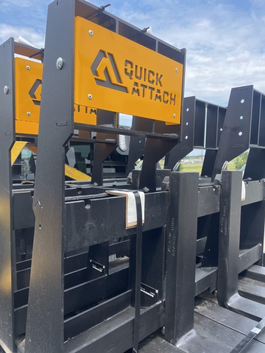 2026 Equipment Flatbed Trailer photo 5