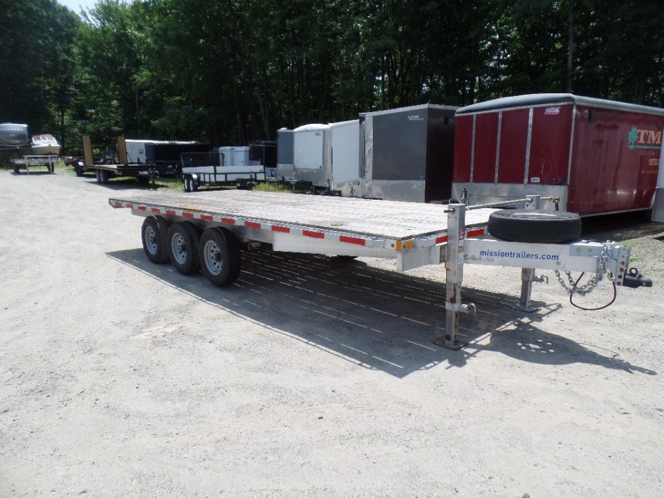 New 2025 ALCOM Brand New ALUMINUM FRAME 15,600 GVWR FLAT DECK Equipment Trailer