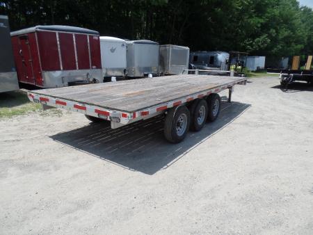 New 2025 ALCOM Brand New ALUMINUM FRAME 15,600 GVWR FLAT DECK Equipment Trailer