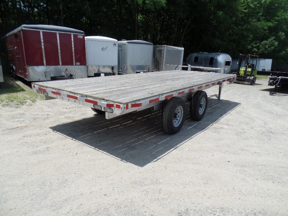 New 2025 ALCOM Brand New ALUMINUM FRAME 15,600 GVWR FLAT DECK Equipment Trailer