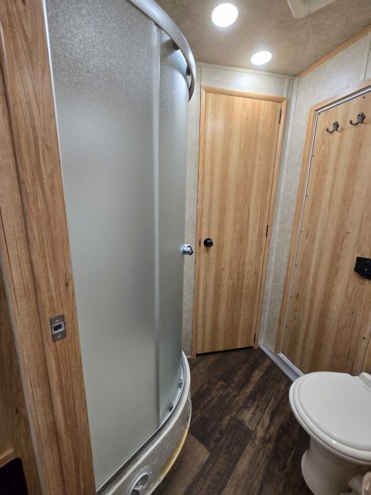 Used 2019 Bison Ranger 3 Horse Trailer