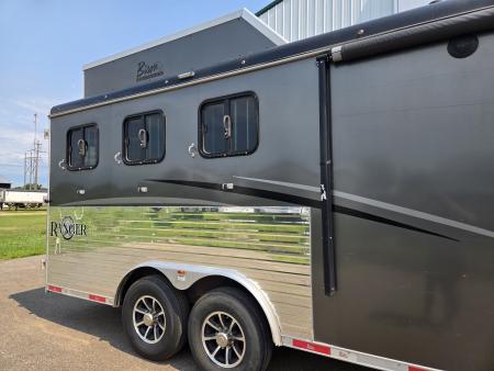 Used 2019 Bison Ranger 3 Horse Trailer