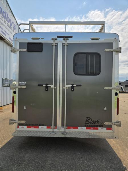 Used 2019 Bison Ranger 3 Horse Trailer