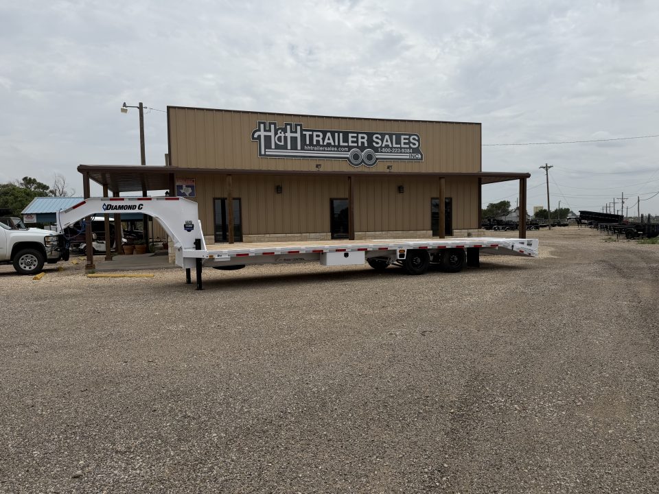 New 2026 Diamond C Trailers FMAX 210 Flatbed Trailer