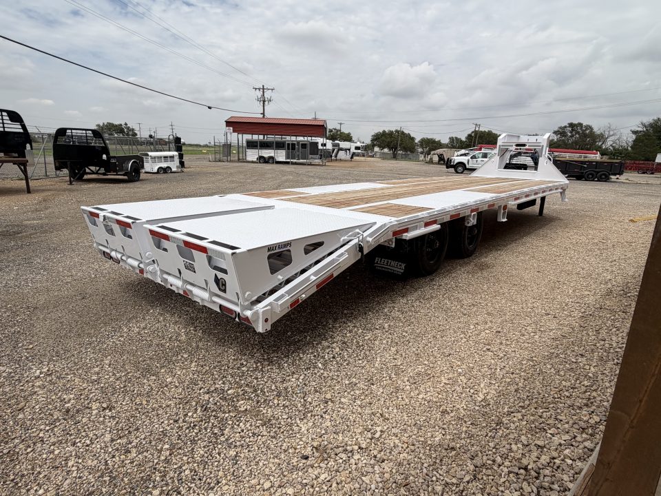 New 2026 Diamond C Trailers FMAX 210 Flatbed Trailer