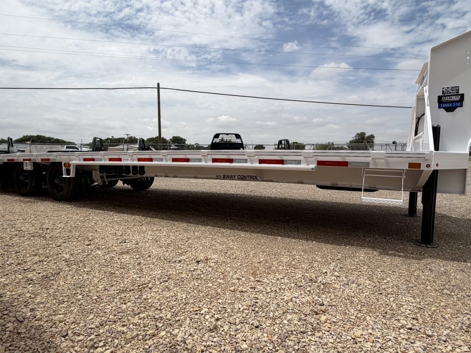 New 2026 Diamond C Trailers FMAX 210 Flatbed Trailer