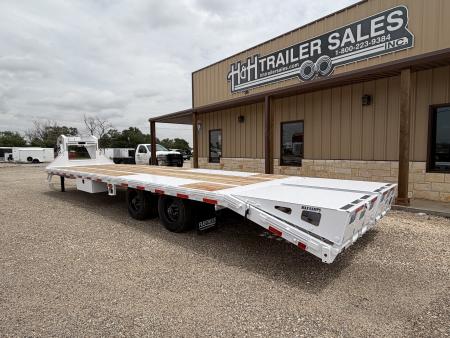 New 2026 Diamond C Trailers FMAX 210 Flatbed Trailer