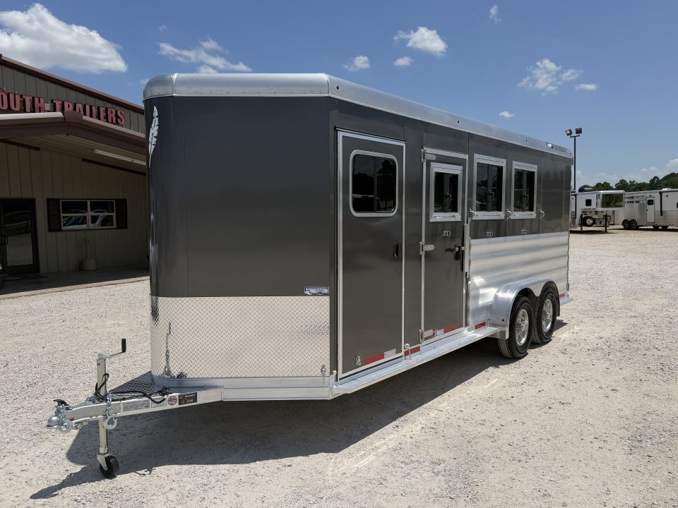 New 2026 Featherlite 3 Horse Bumper Pull Horse Trailer