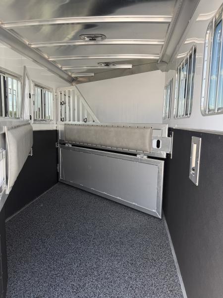 New 2026 Featherlite 3 Horse Bumper Pull Horse Trailer