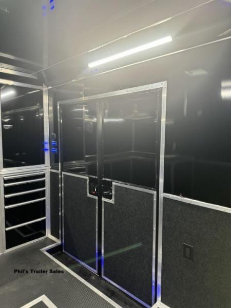 New Haulmark EDGE PRO 85X28 RACE TRAILER FULL ESCAPE DOOR - ELECTRIC AWNING - AC - WINCH - ELECTRIC JACK & MORE!!!Car / Racing Trailer