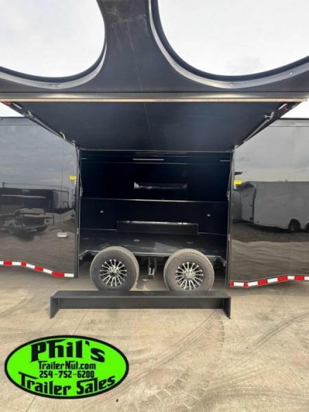 New Haulmark EDGE PRO 85X28 RACE TRAILER FULL ESCAPE DOOR - ELECTRIC AWNING - AC - WINCH - ELECTRIC JACK & MORE!!!Car / Racing Trailer