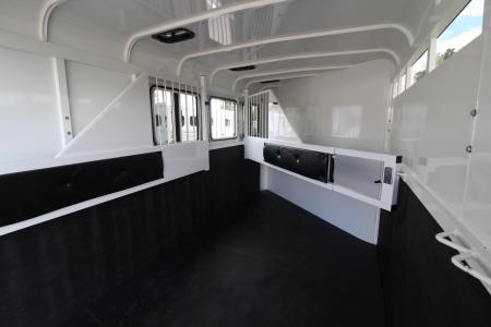 New 2027 Thuro-Bilt Shilo 3 Horse Trailer - 1ft added to horse area - Adjustable Dividers