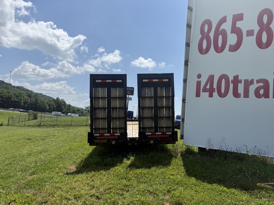 New 2026 Behnke FB 8X31 PINLE AIR ASSIST Equipment Trailer