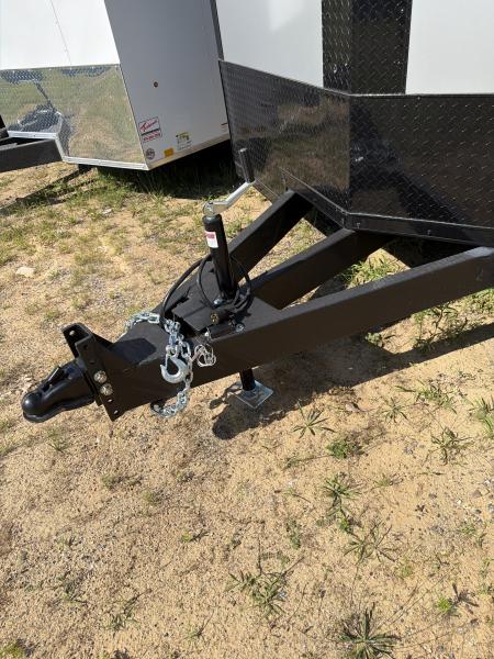 New 2026 ITI Cargo 8.5 X 20 XE Flat Top V-Nose Car Hauler 10K ( Composite Silver/ Black Trim )